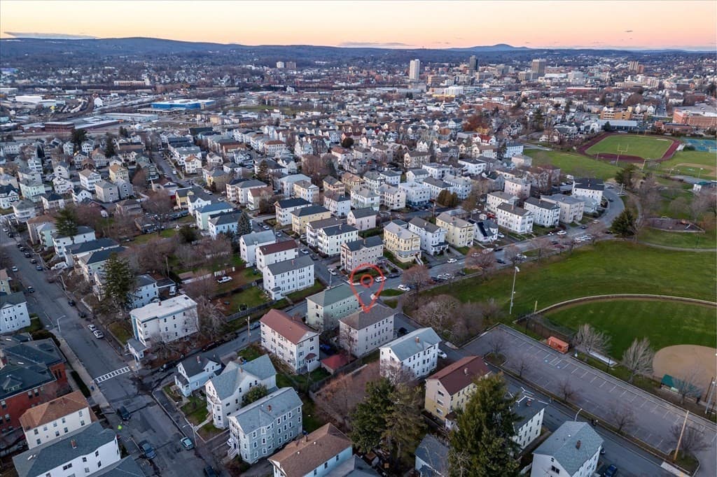 Multi-família em Worcester — foto 4
