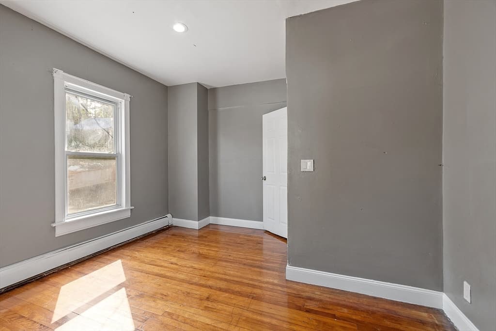 Multi-família em Worcester — foto 6