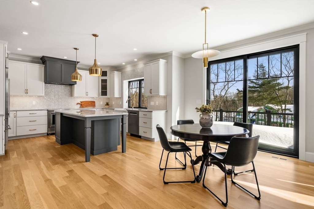 Casa em Hopkinton — foto 6