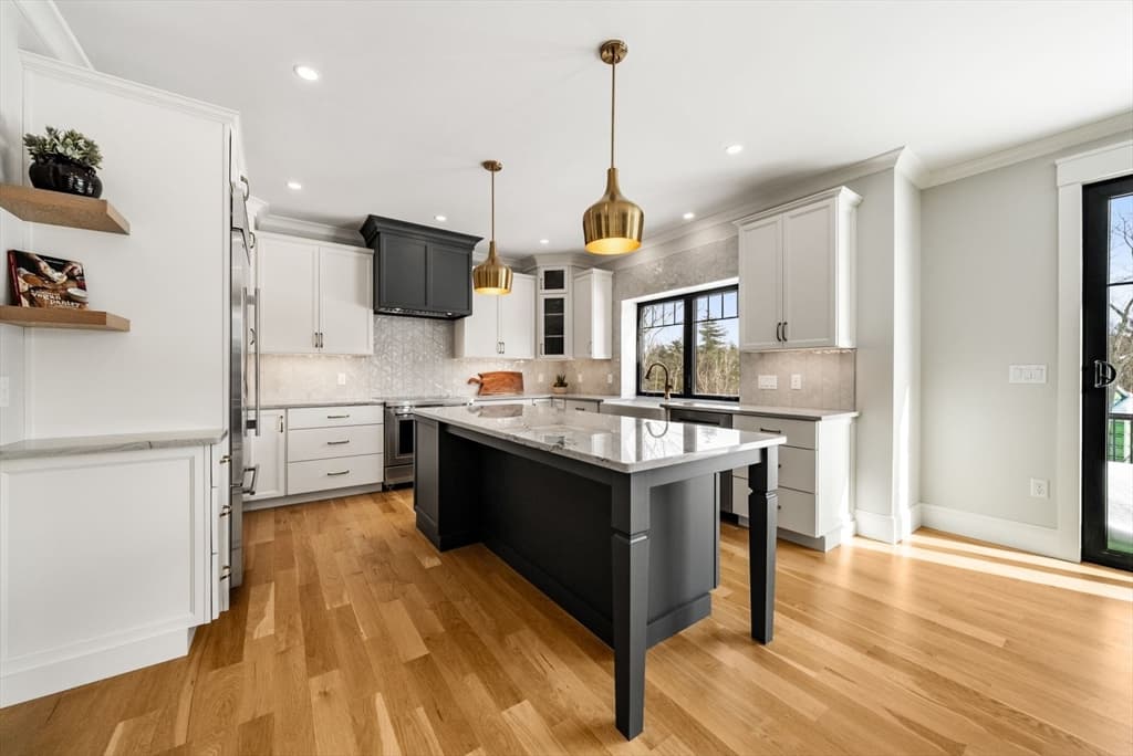 Casa em Hopkinton — foto 7