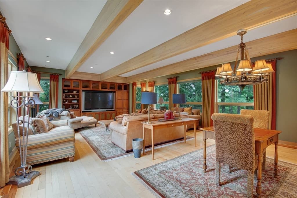 Casa em Framingham — foto 4