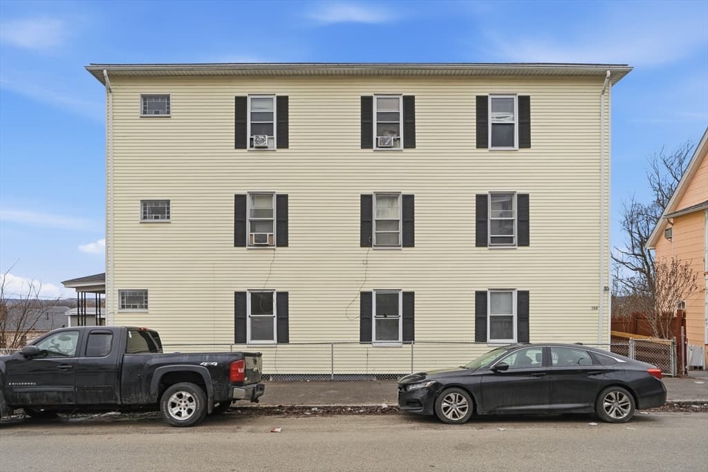Multi-família em Worcester