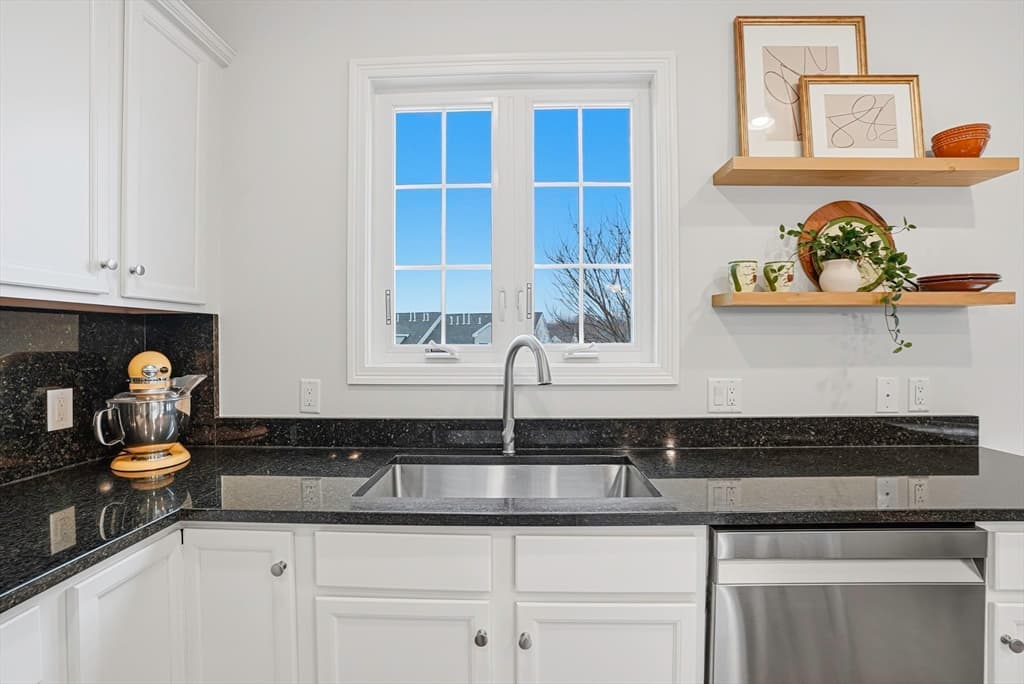 Casa em Hopkinton — foto 6