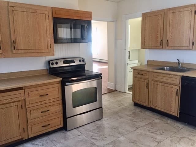 Multi-família em Worcester — foto 6