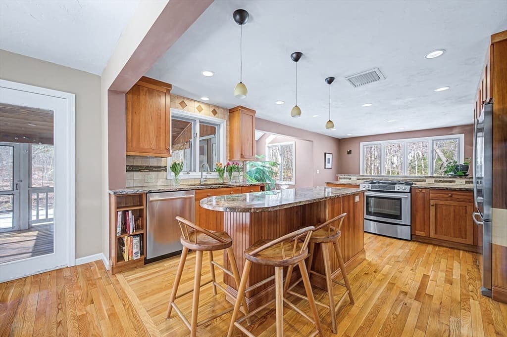 Casa em Hopkinton — foto 4