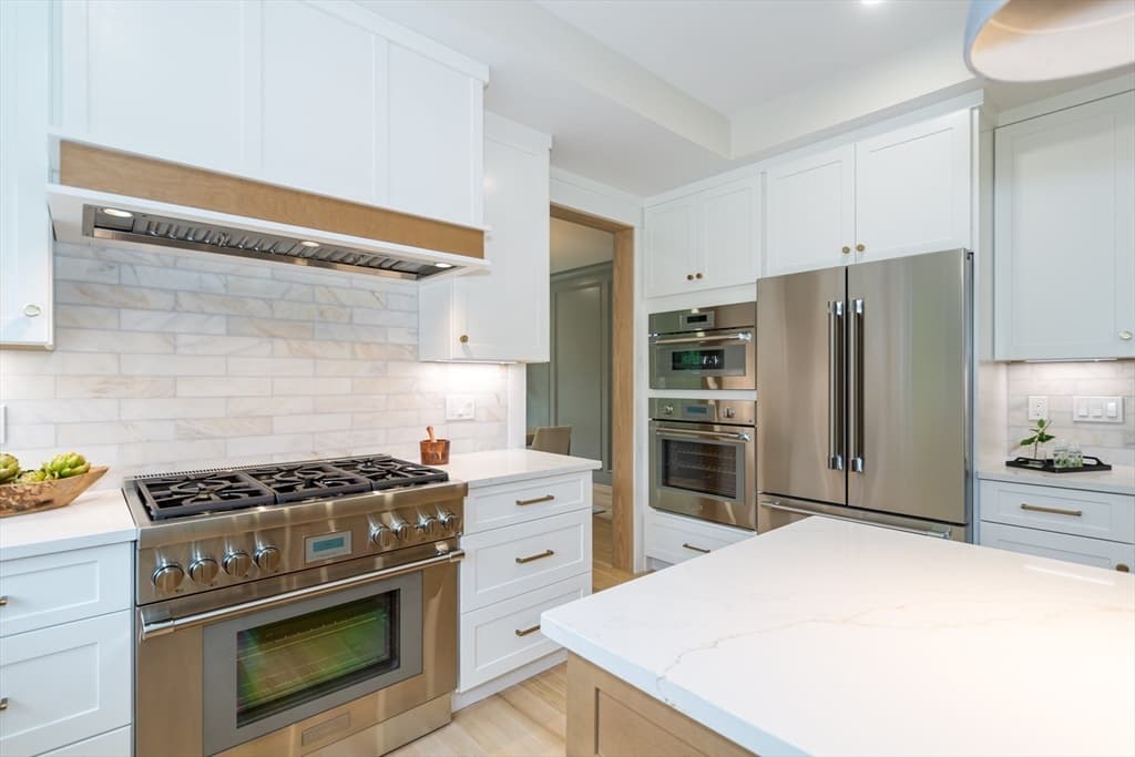 Casa em Natick — foto 9