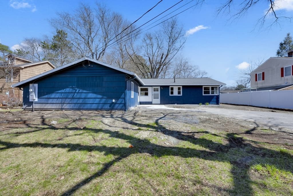 Casa em Framingham — foto 2