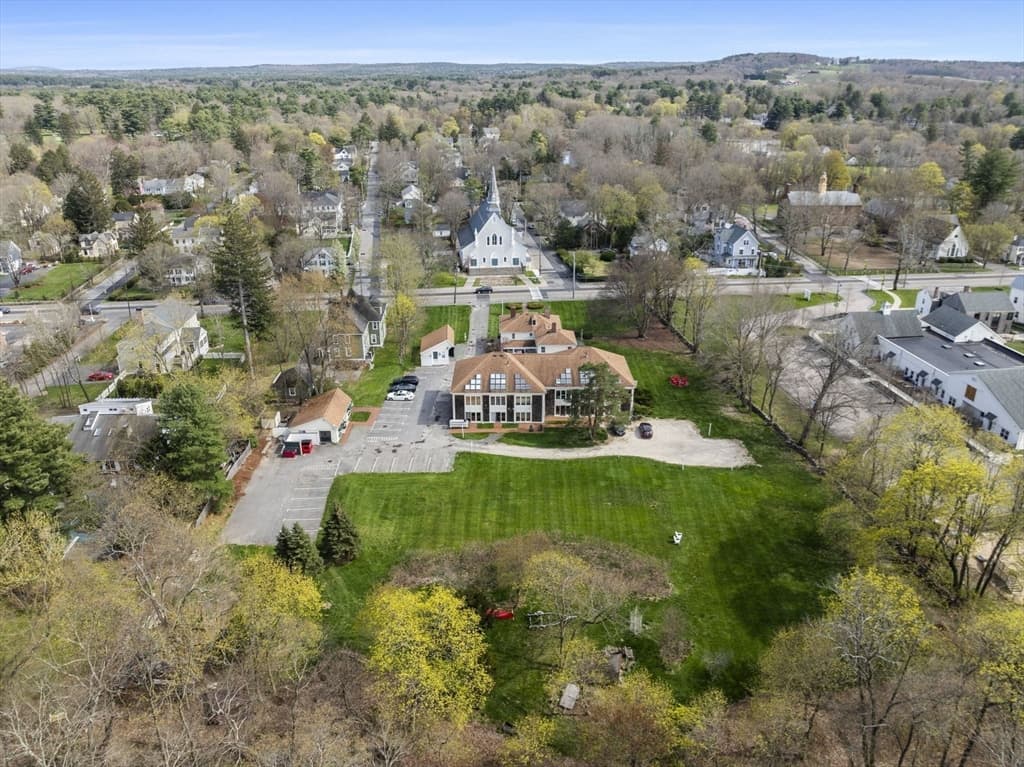 Casa em Natick — foto 4