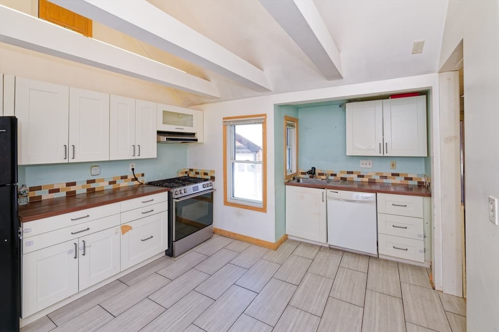 Casa em Natick — foto 5