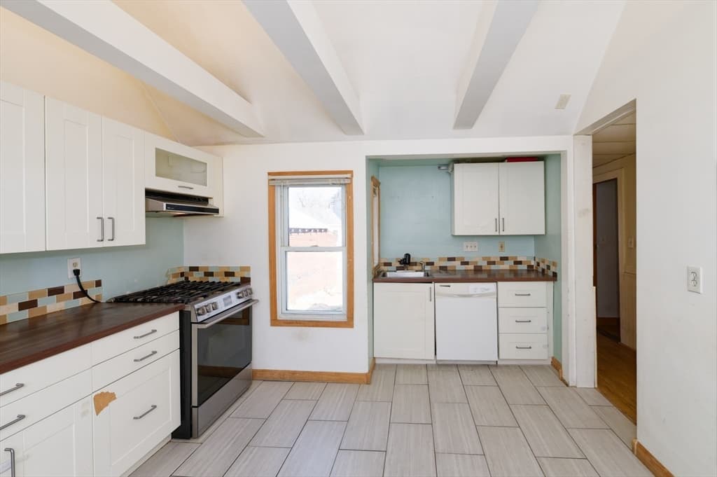 Casa em Natick — foto 4