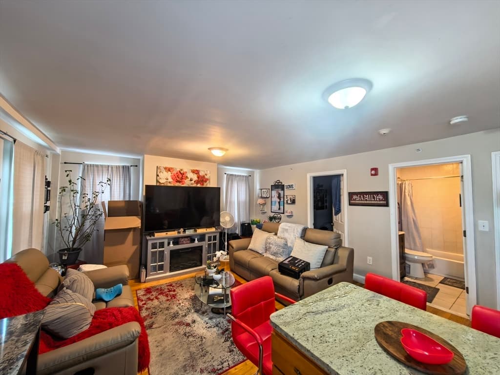 Multi-família em Framingham — foto 6