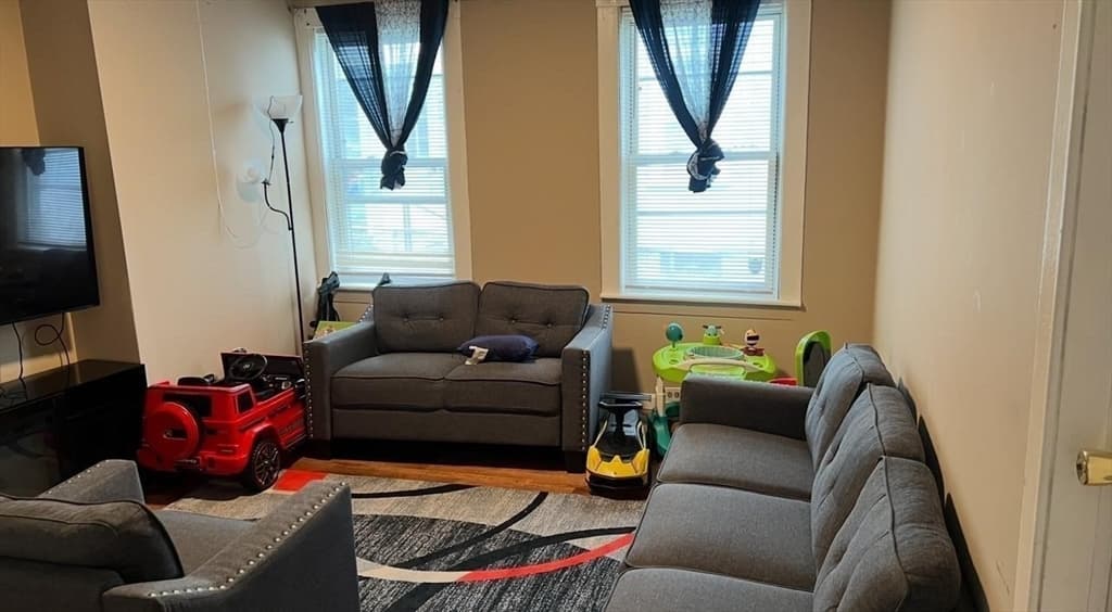 Multi-família em Worcester — foto 4