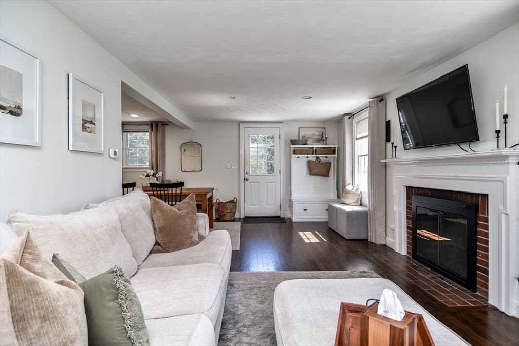 Casa em Framingham — foto 3