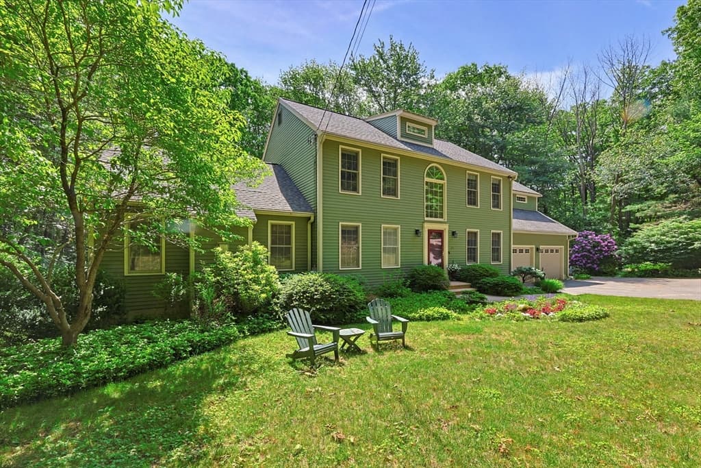 Casa em Hopkinton — foto 2