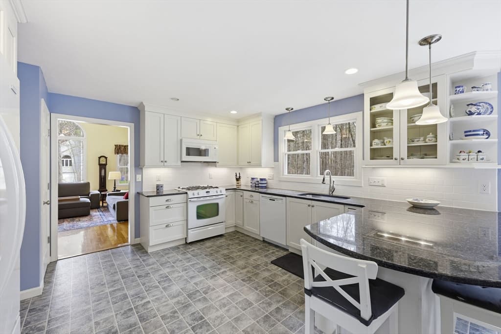 Casa em Hopkinton — foto 9
