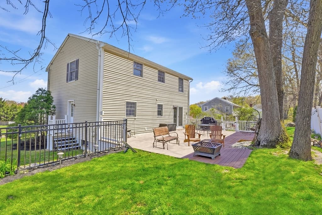Casa em Framingham — foto 2