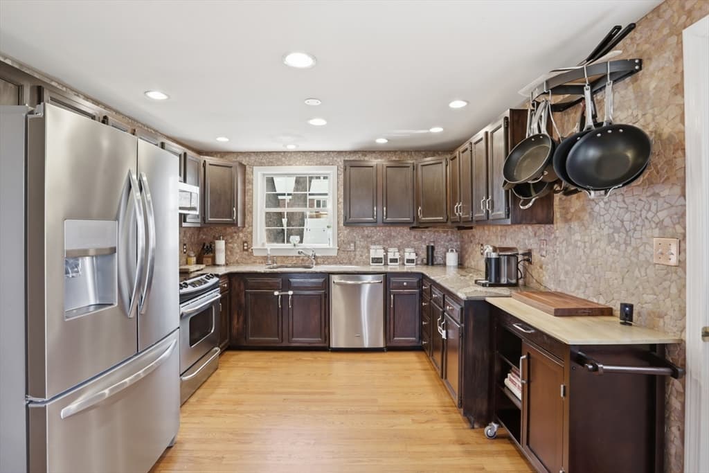 Casa em Framingham — foto 4