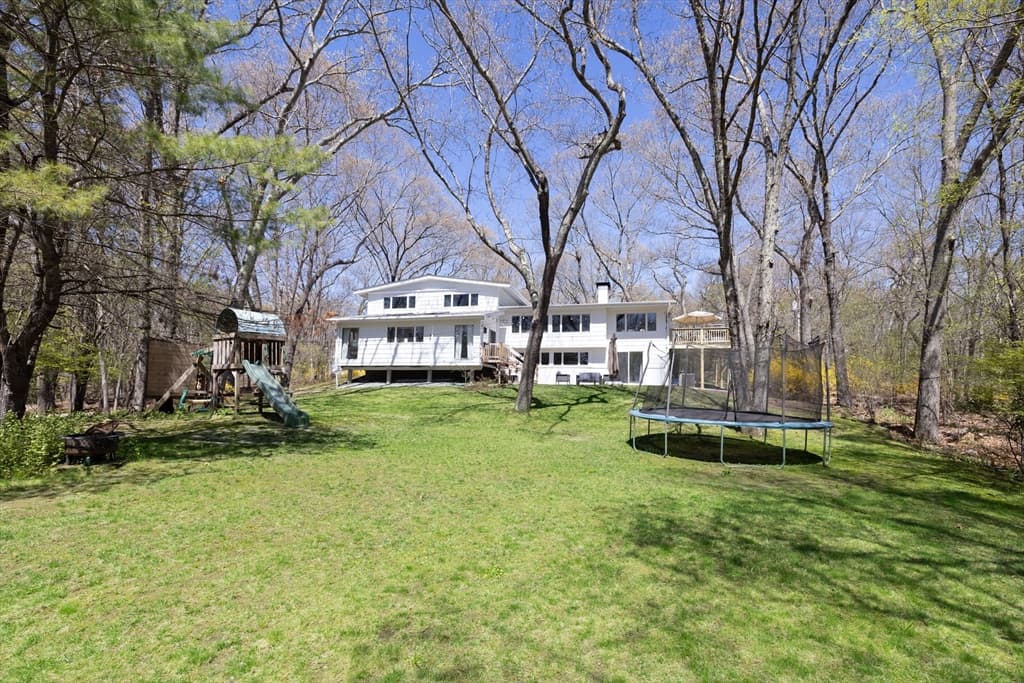Casa em Natick — foto 3