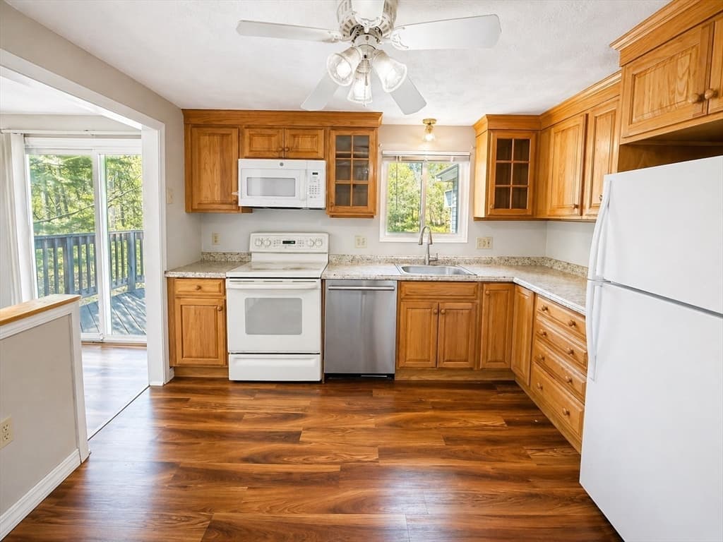 Casa em Framingham — foto 6