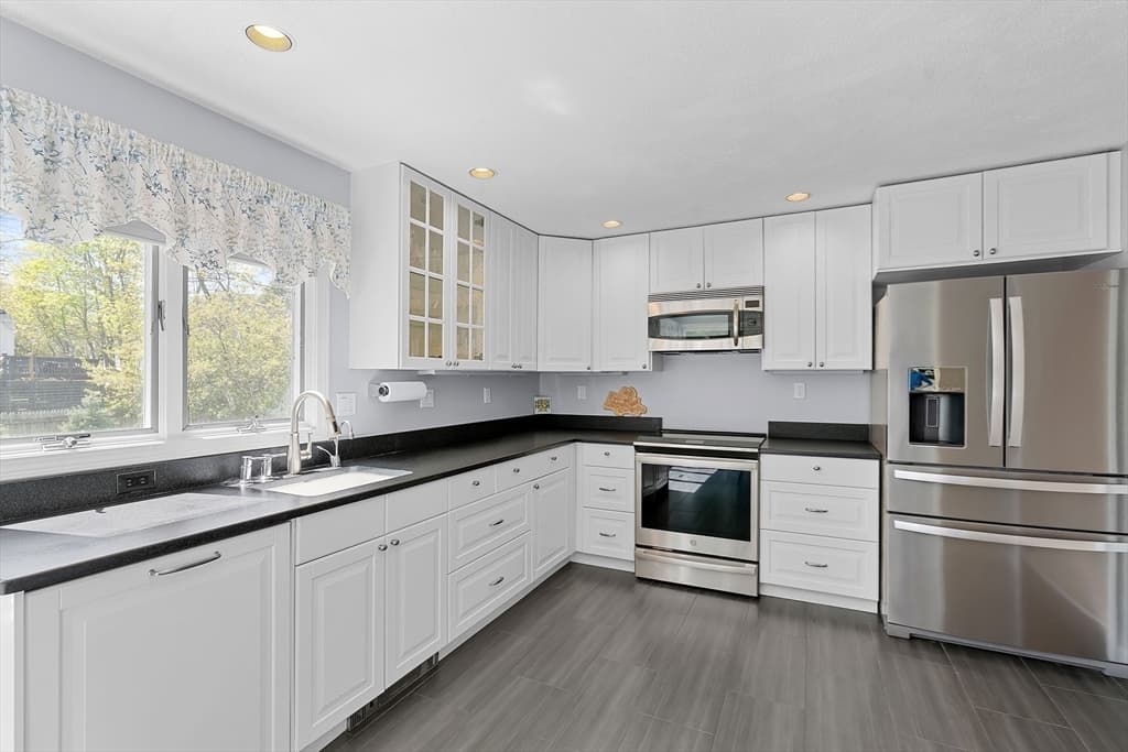 Casa em Natick — foto 5