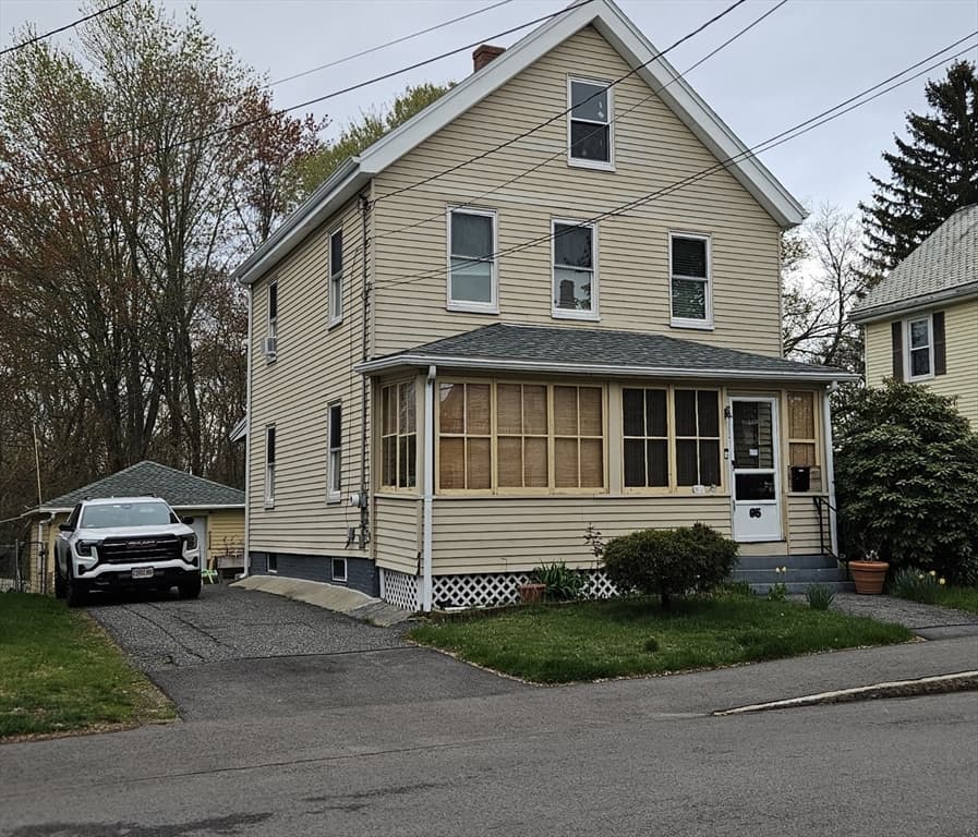 Casa em Framingham