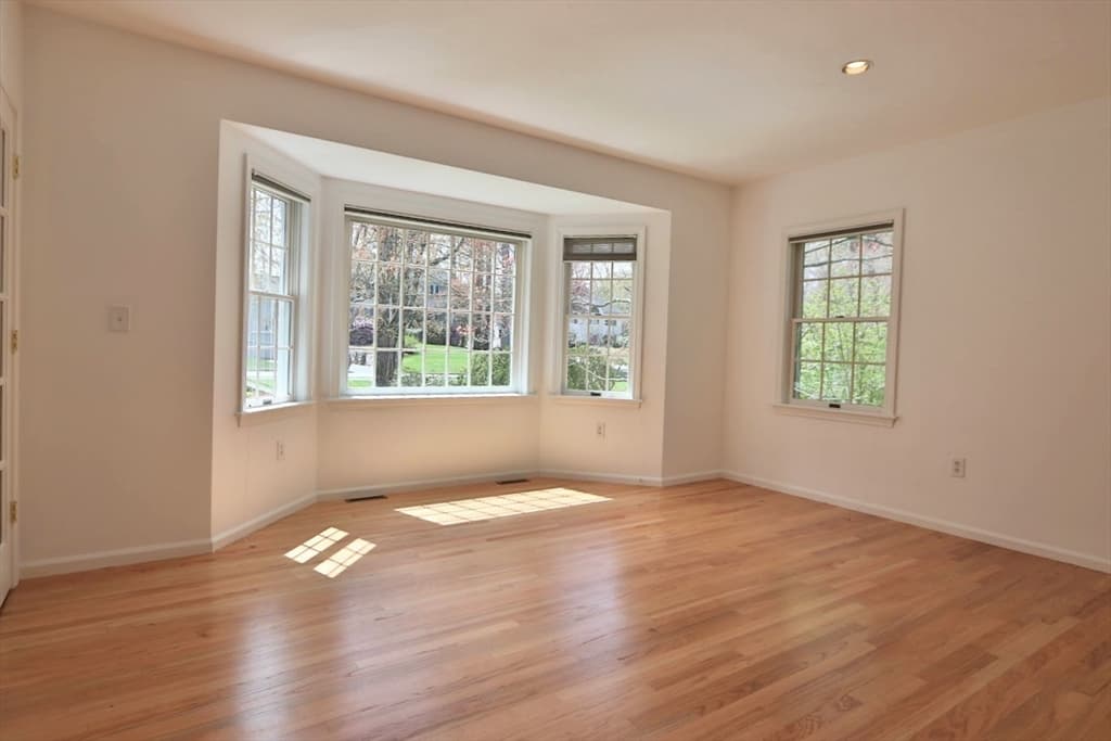 Casa em Framingham — foto 9
