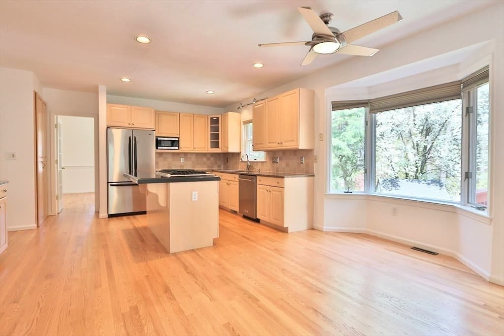 Casa em Framingham — foto 8