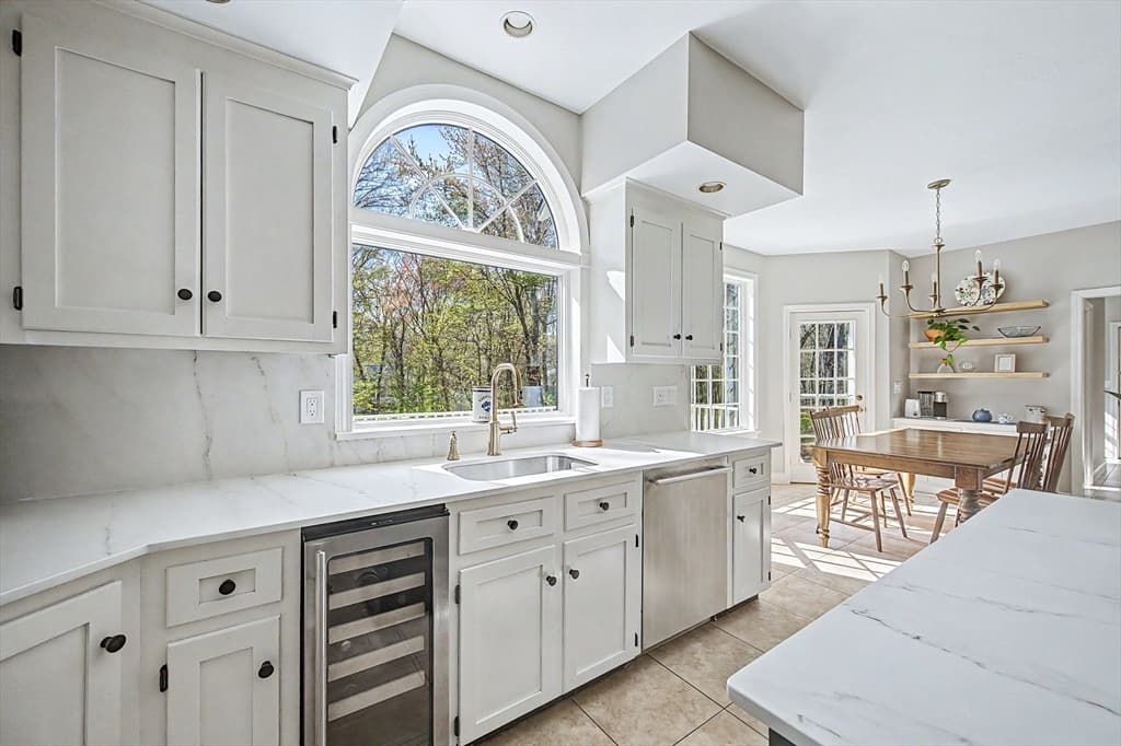 Casa em Hopkinton — foto 6