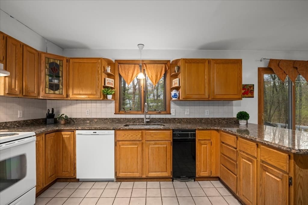 Casa em Hopkinton — foto 4