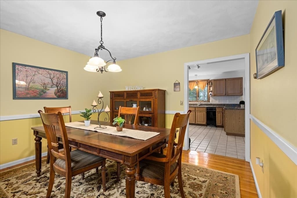 Casa em Hopkinton — foto 8