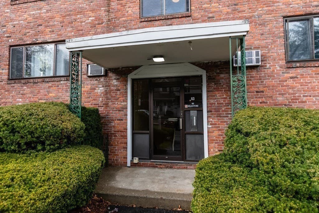 Condomínio em Framingham — foto 2