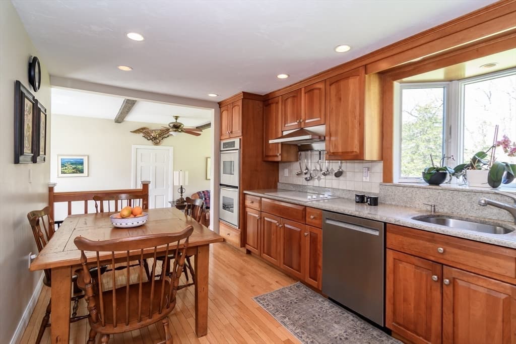 Casa em Natick — foto 4