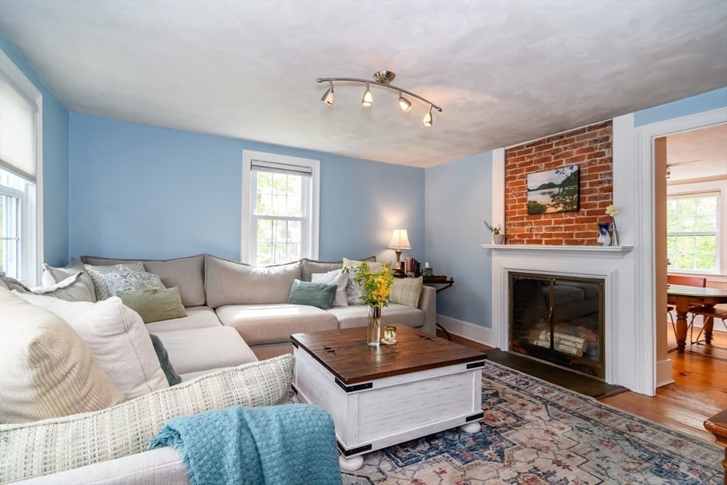 Casa em Natick — foto 4