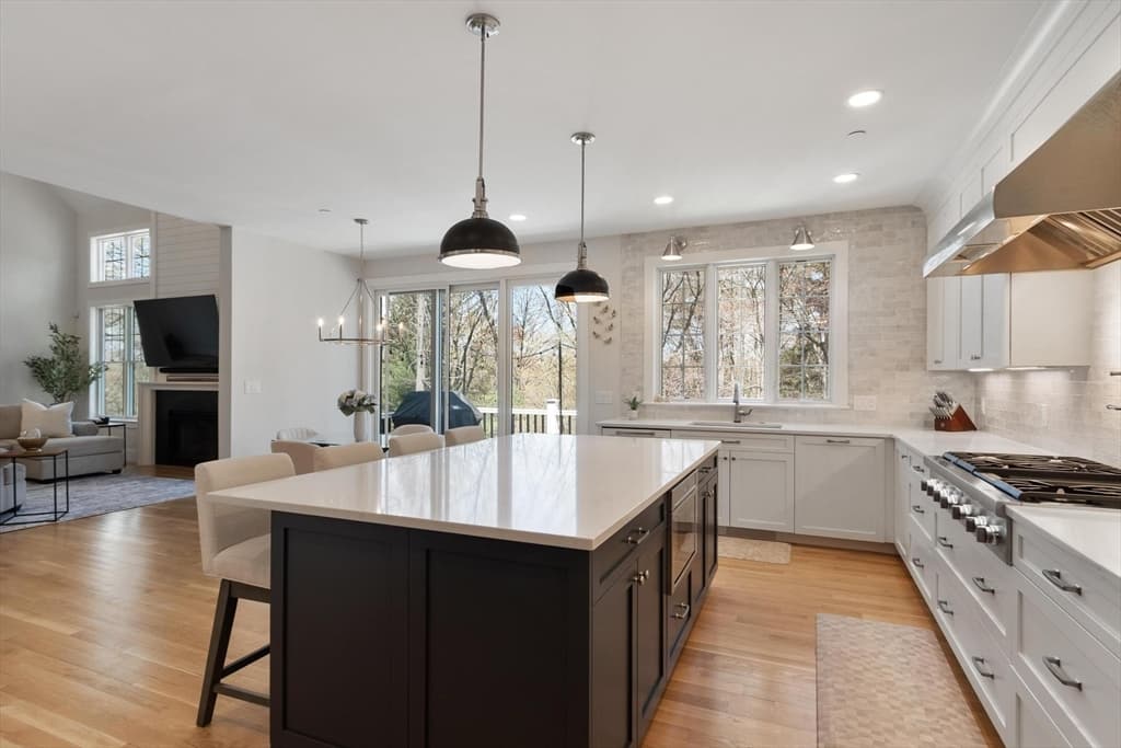 Casa em Hopkinton — foto 9