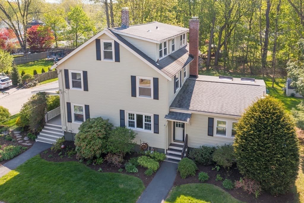 Casa em Natick — foto 5