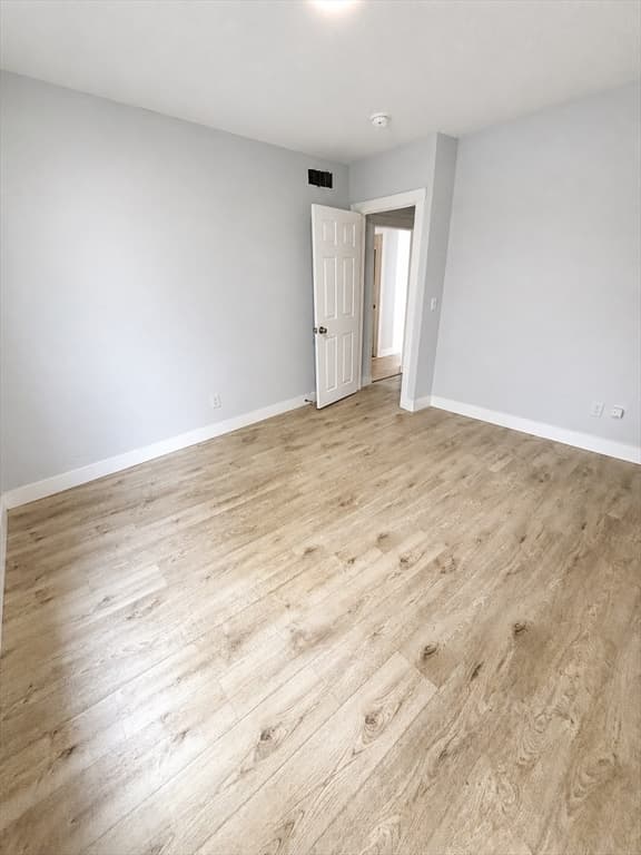 Multi-família em Worcester — foto 4