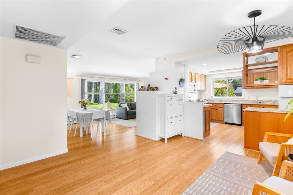 Casa em Framingham — foto 6