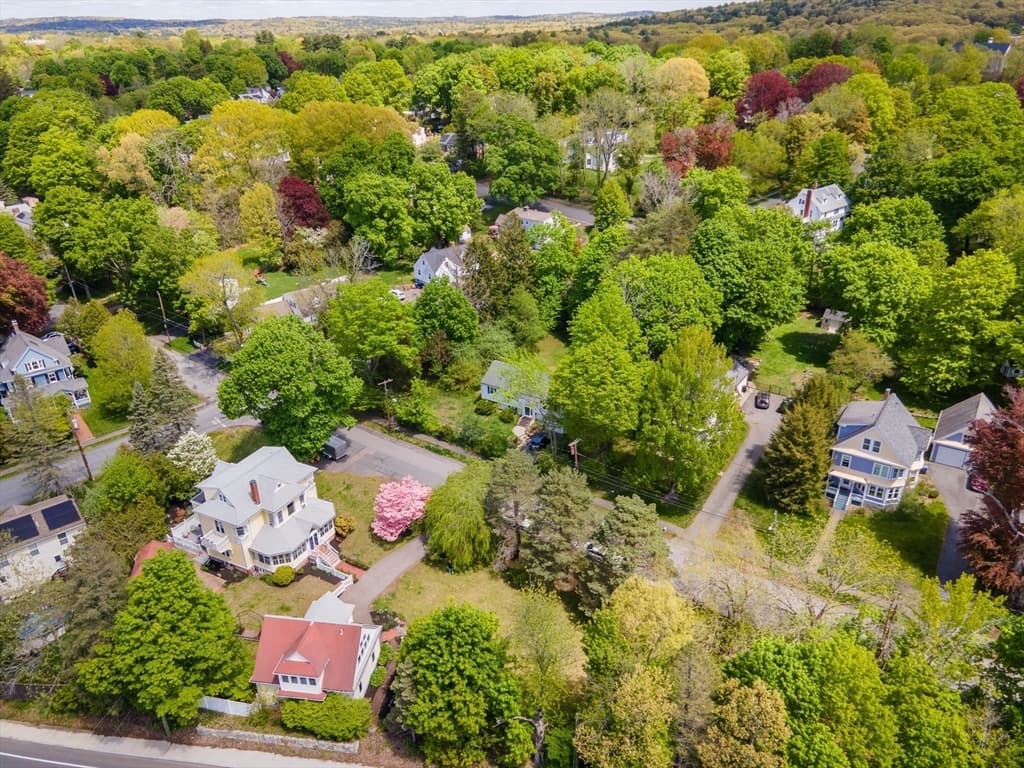 Casa em Natick — foto 4