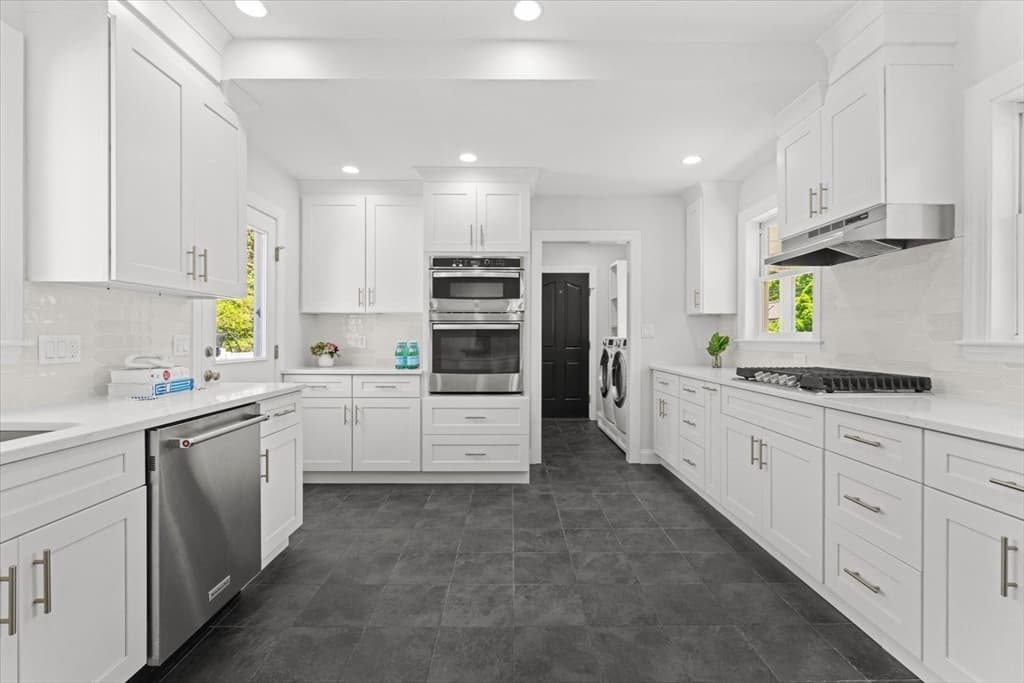 Casa em Natick — foto 9