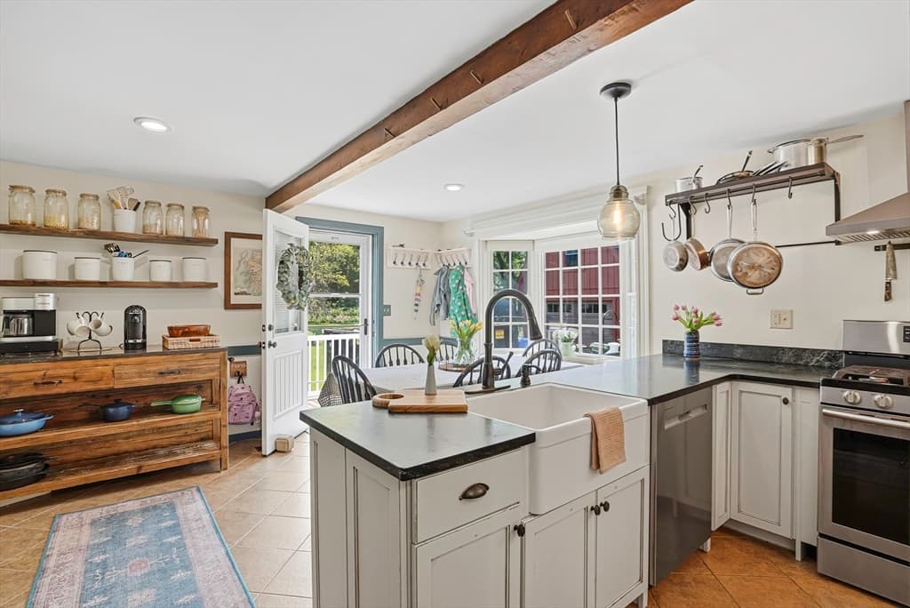 Casa em Hopkinton — foto 9