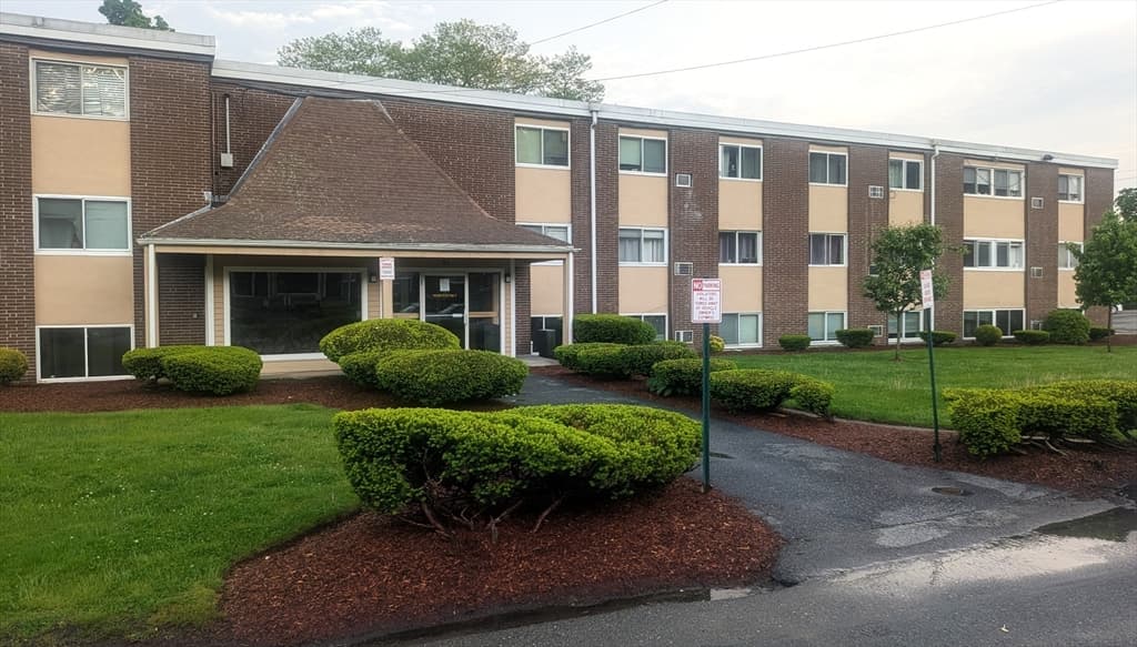 Condomínio em Framingham
