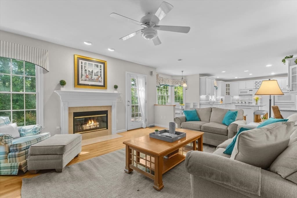 Casa em Natick — foto 3