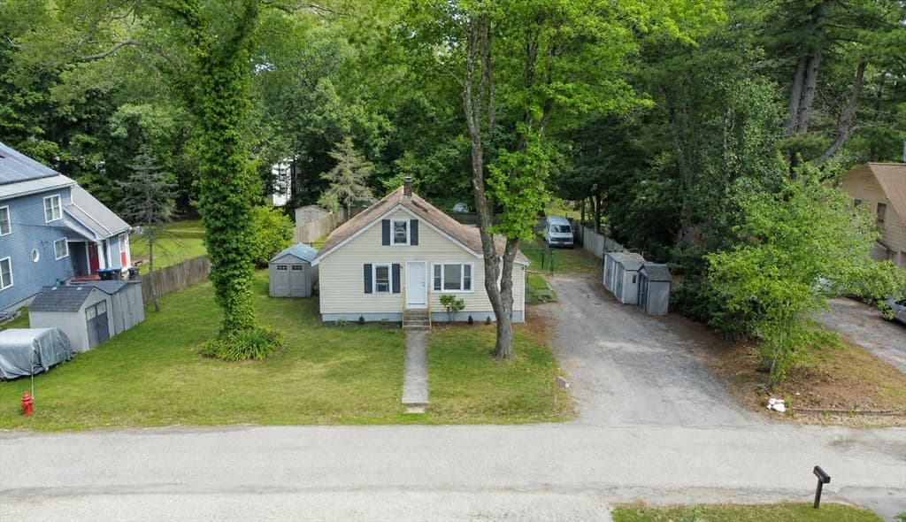 Casa em Natick — foto 5
