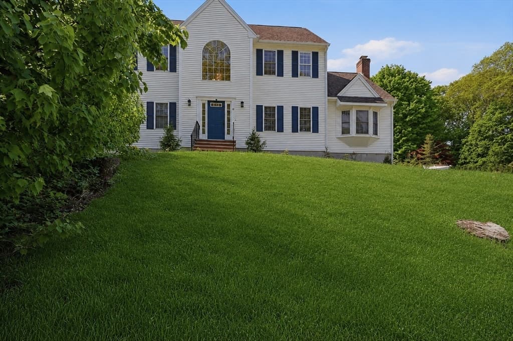 Casa em Framingham — foto 2