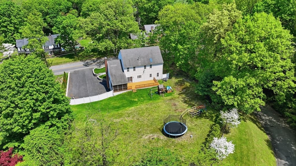 Casa em Framingham — foto 4