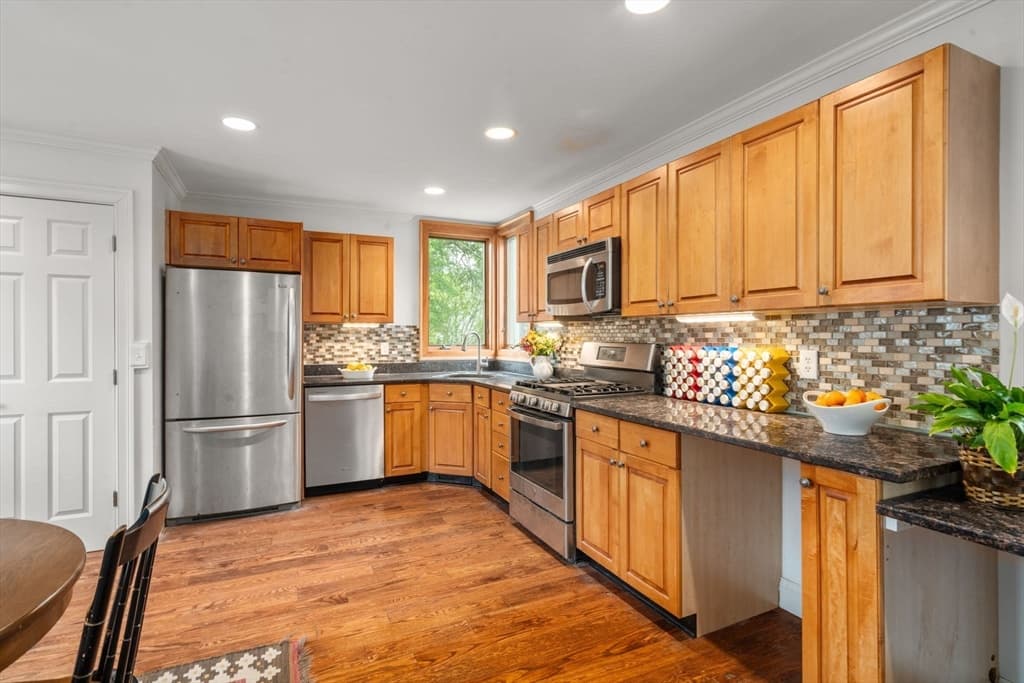 Casa em Natick — foto 6