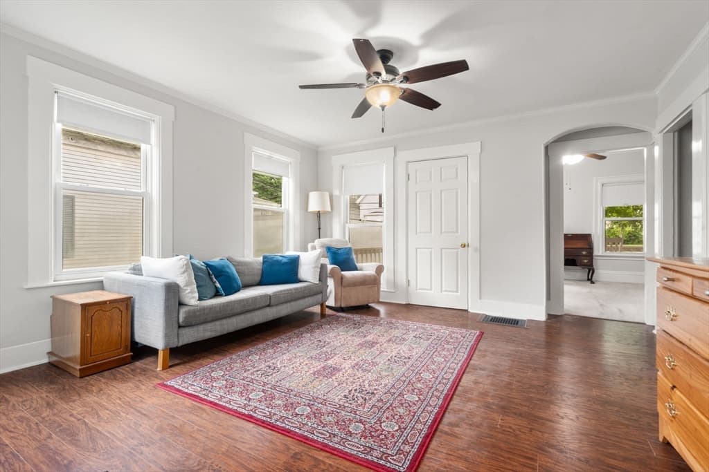 Casa em Natick — foto 4