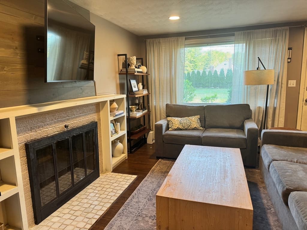 Casa em Framingham — foto 3