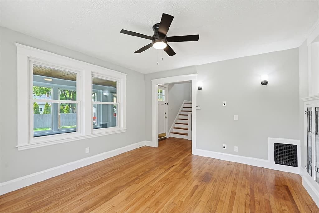 Casa em Natick — foto 4