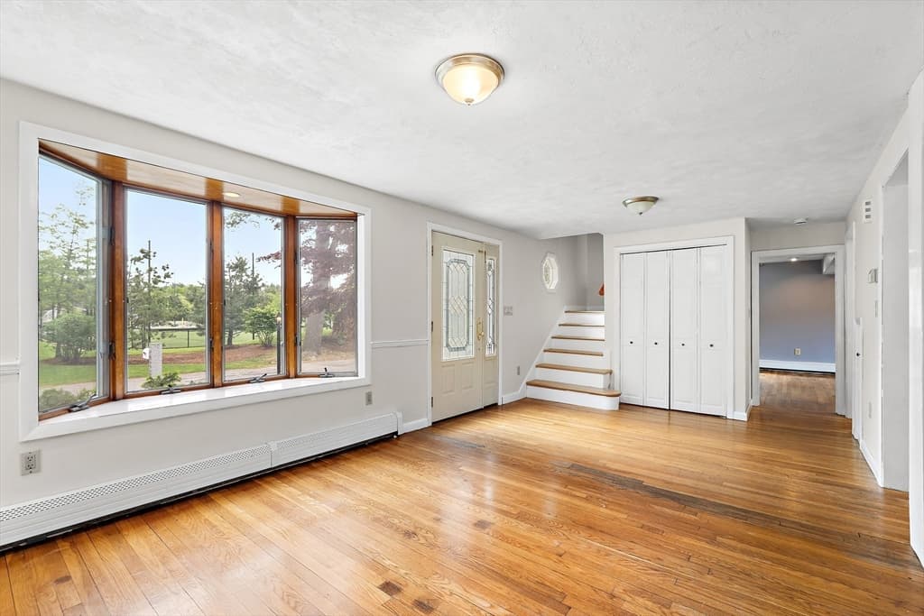 Casa em Natick — foto 9